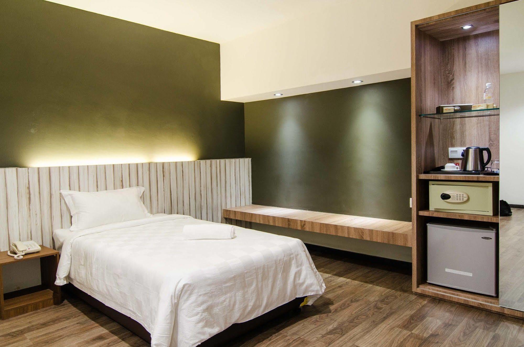 Mornington Hotel Soon Choon Ipoh Exteriör bild